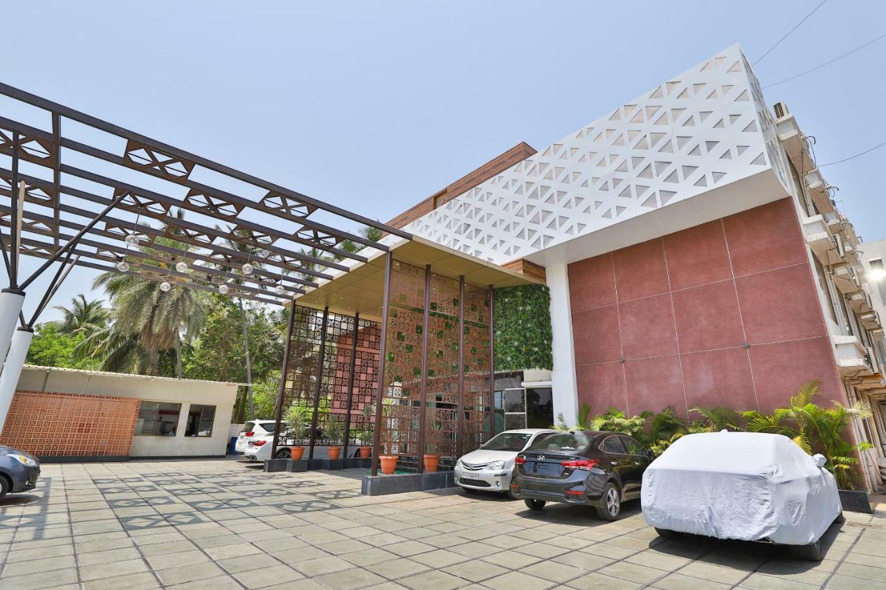 Palette - Hotel Ocean Inn Daman Ngoại thất bức ảnh