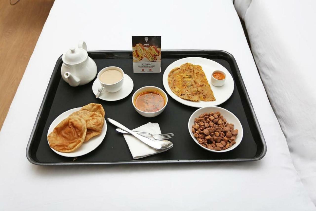 Palette - Hotel Ocean Inn Daman Ngoại thất bức ảnh